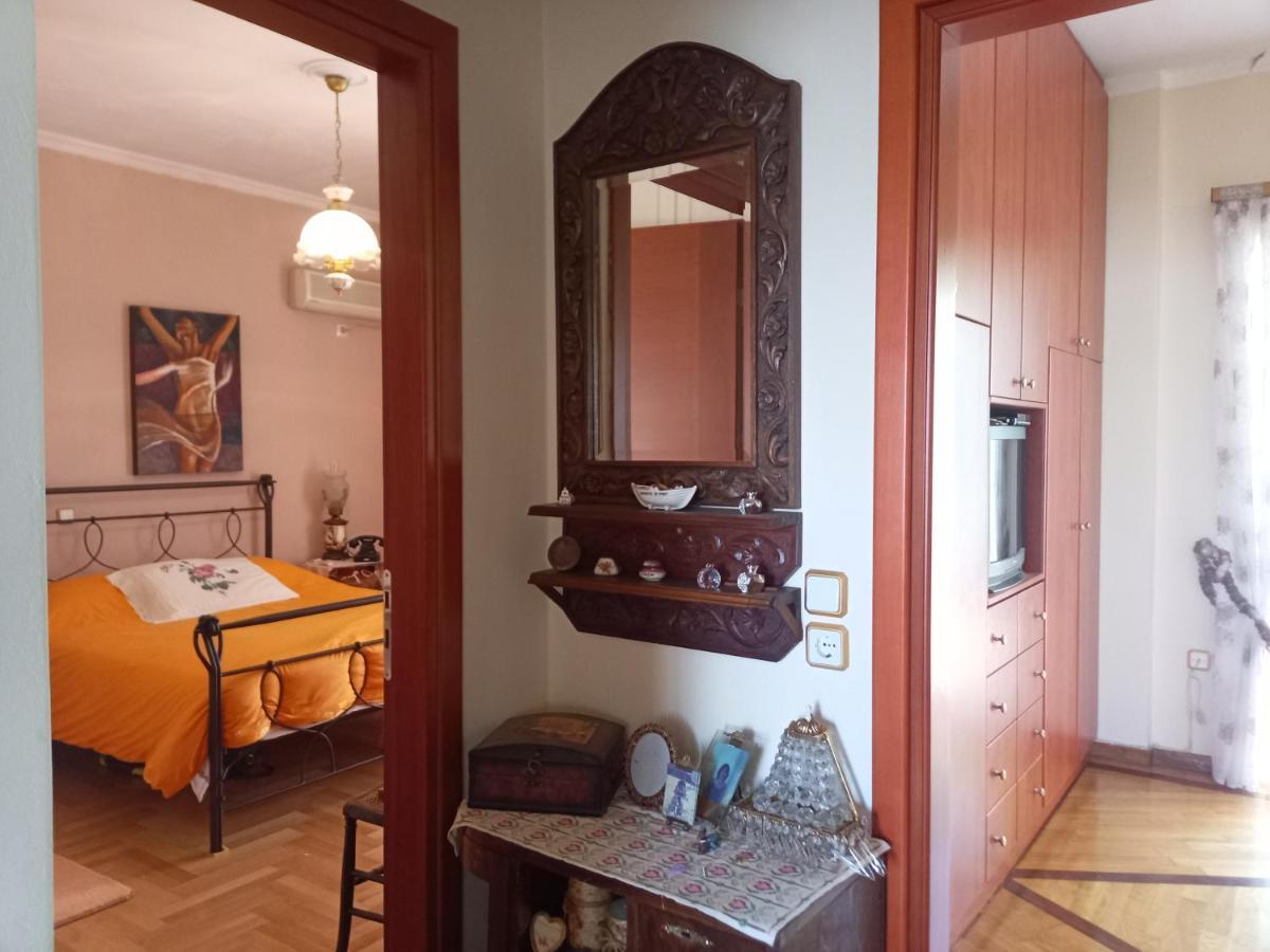 The Nearest Apt To The Airport Артемида Екстериор снимка