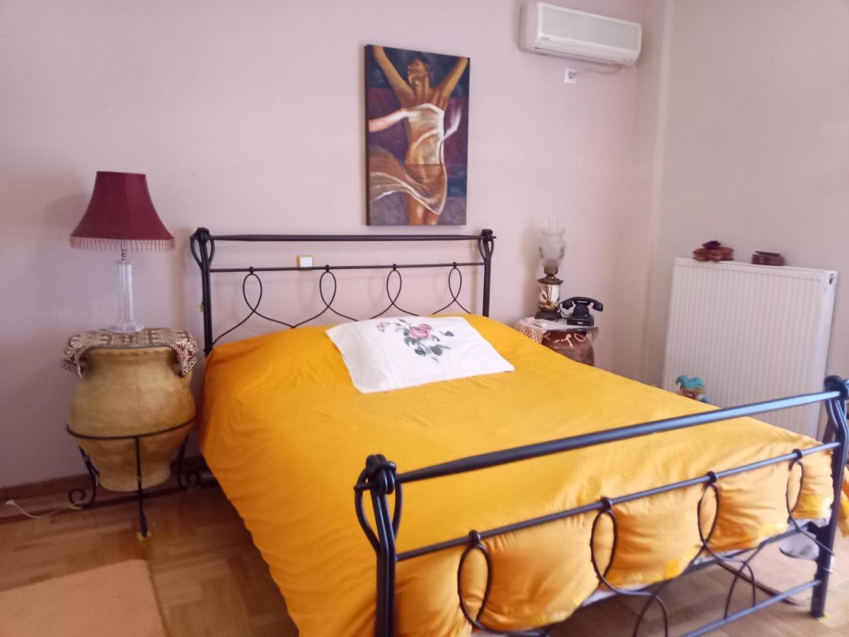 The Nearest Apt To The Airport Артемида Екстериор снимка